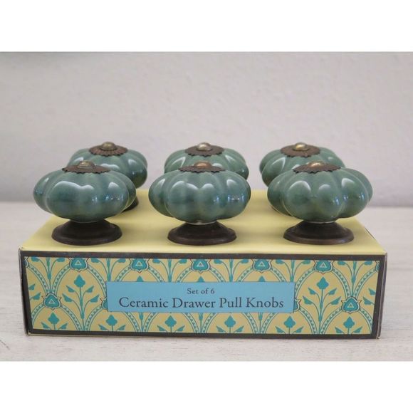 Jaipur Market Green Ceramic Drawer Knobs, Set Of 6 - Picture 2 of 7